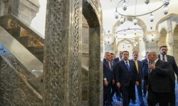 السوداني يفتتح الجامع النوري والمئذنة الحدباء وسط مدينة الموصل بعد إعادة إعمارها.